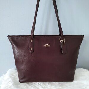 Coach mahogany tote EUC